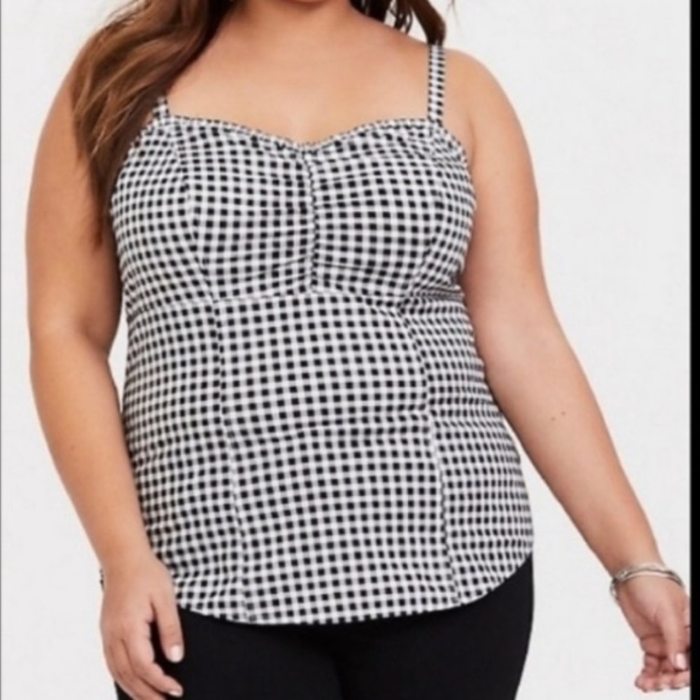 ✨torrid black and white gingham print cami✨